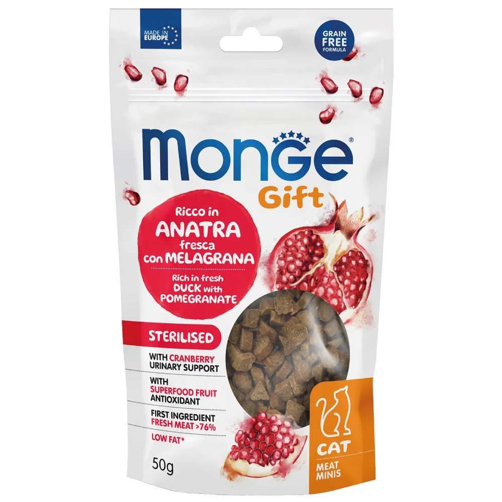 Ласощі для котів Monge Gift Sterilised 50 г - качка та гранат