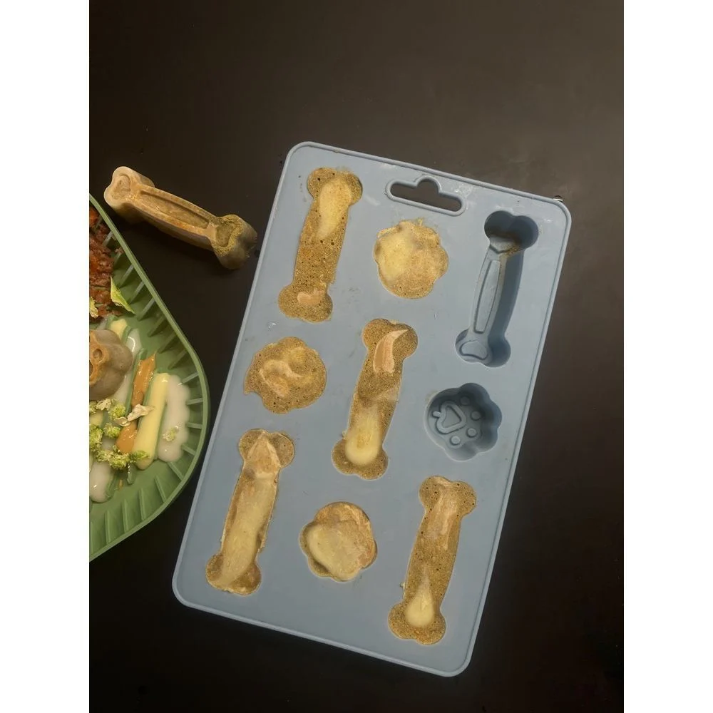 Fiboo Iceboo форма під морозиво для собак 13х21 см - зелений