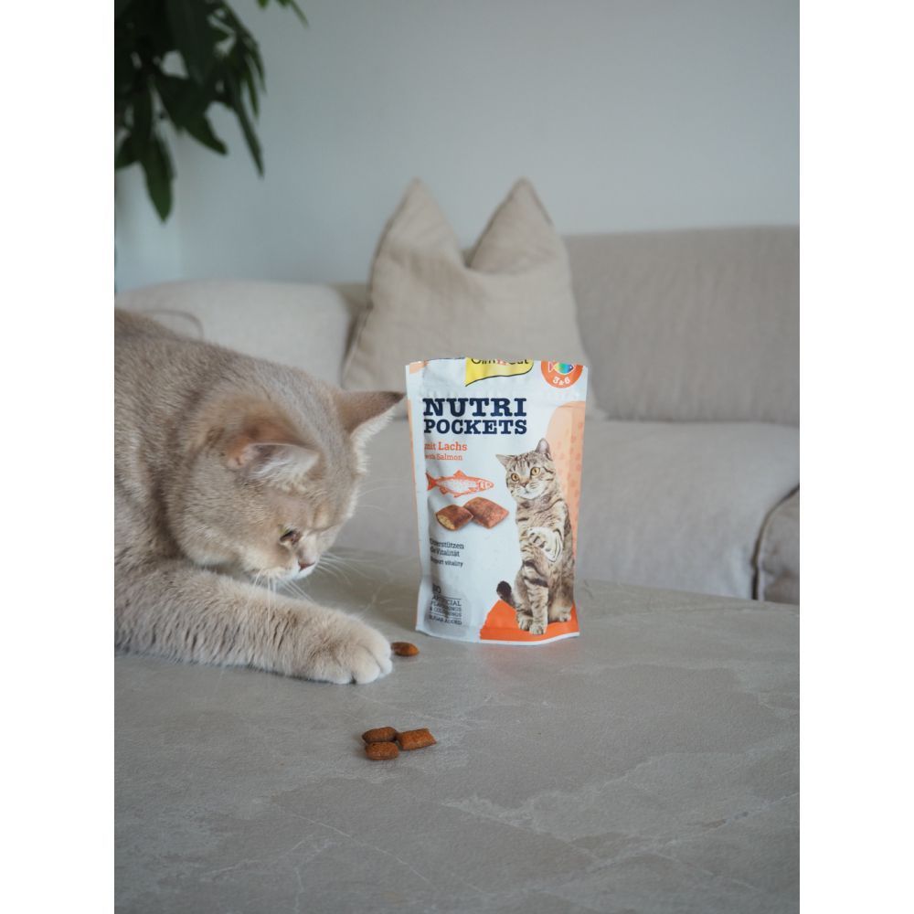 Лакомства для кошек GimCat Nutri Pockets 60 г - лосось