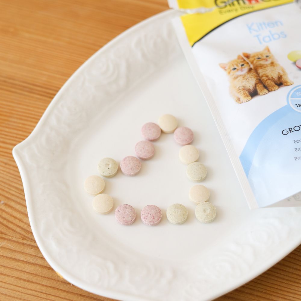 Лакомства для котят GimCat Kitten Tabs 40 г - ассорти Лакомства для котят GimCat Kitten Tabs 40 г - ассорти