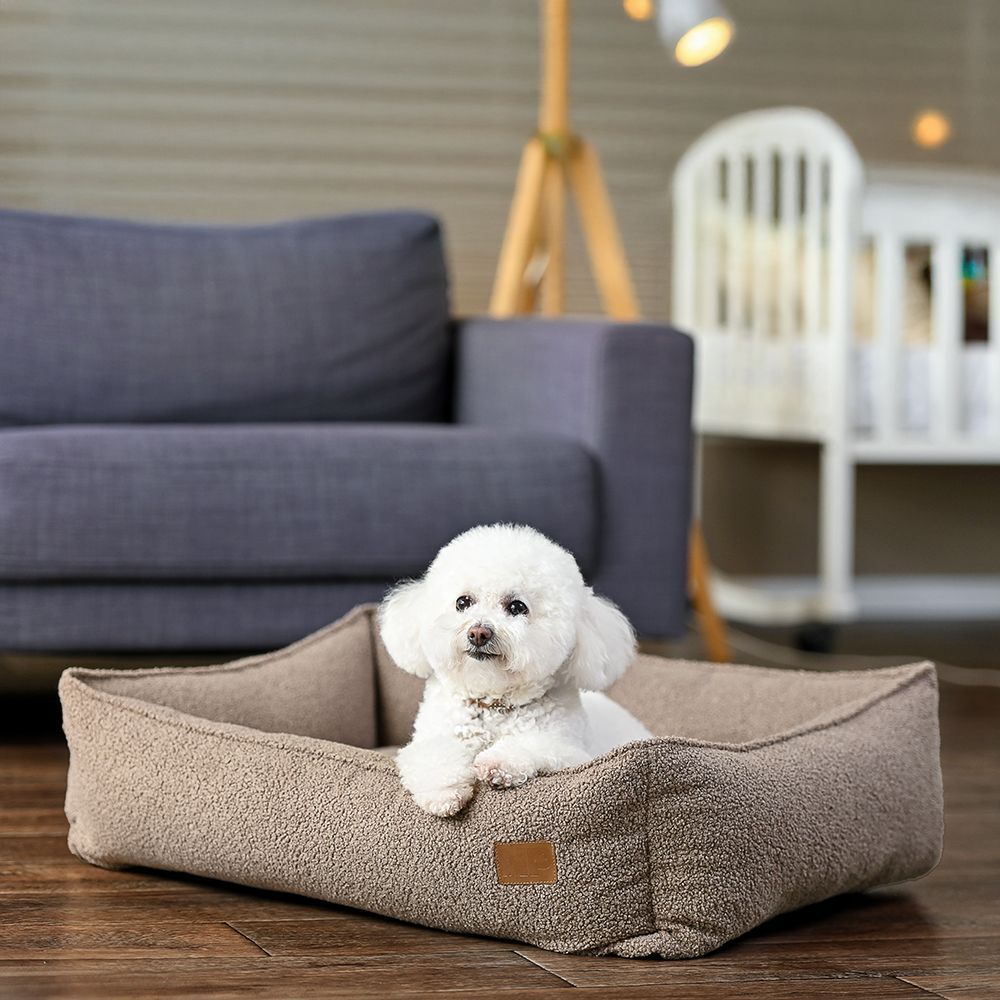 Noble Pet Albert Teddy лежак для собак M 70х50 см - коричневий