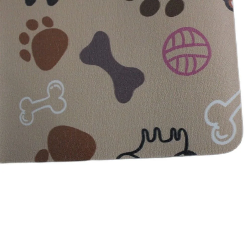 Pet Fun килимок під миски для собак 30х40 см - модель в асортименті Pet Fun килимок під миски для собак 30х40 см - модель в асортименті