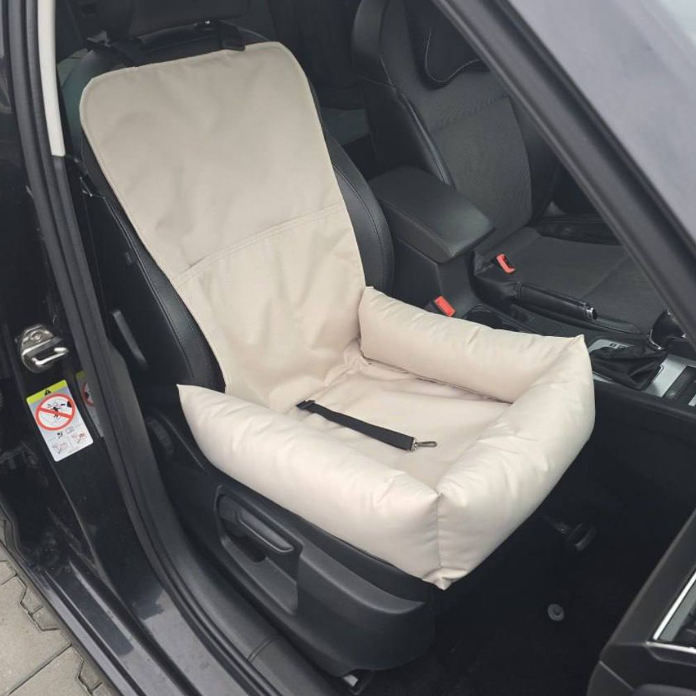 Автокрісло для собак Pet Fun Oxford 65х50х50 см - бежевий Автокрісло для собак Pet Fun Oxford 65х50х50 см - бежевий