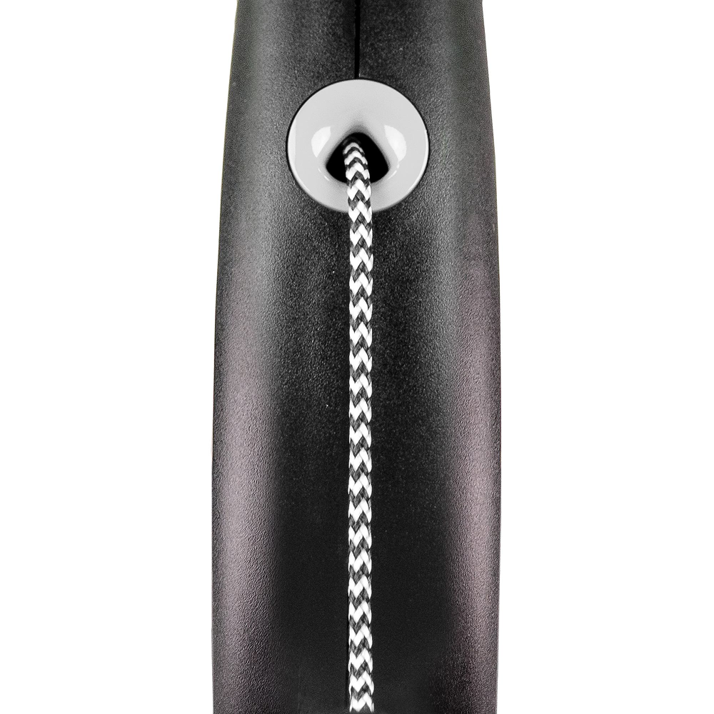 Flexi Black Design поводок-рулетка для собак М трос 5 м - черный Flexi Black Design поводок-рулетка для собак М трос 5 м - черный