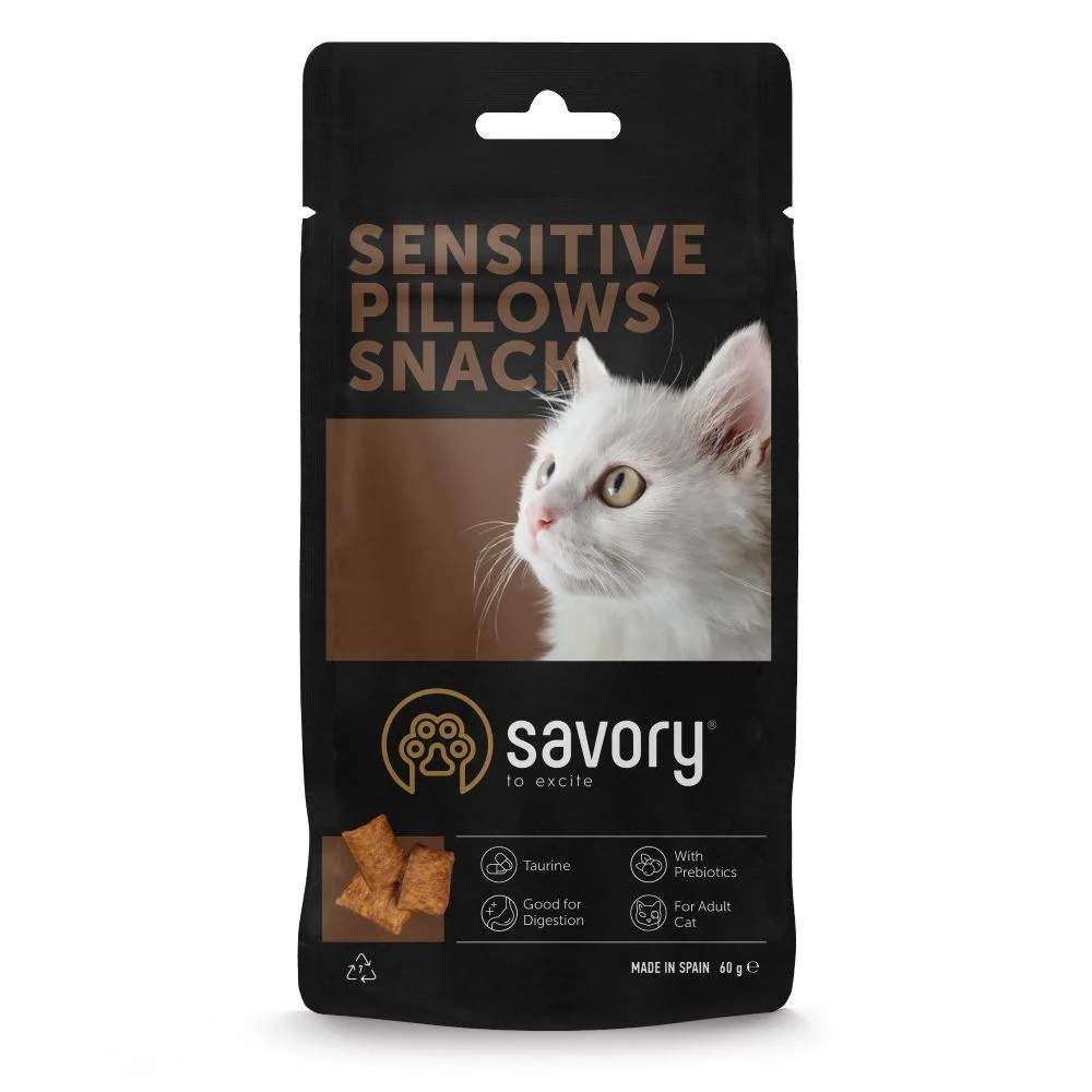 Ласощі для котів Savory Sensitive Pillows Snack 60 г - курка Ласощі для котів Savory Sensitive Pillows Snack 60 г - курка