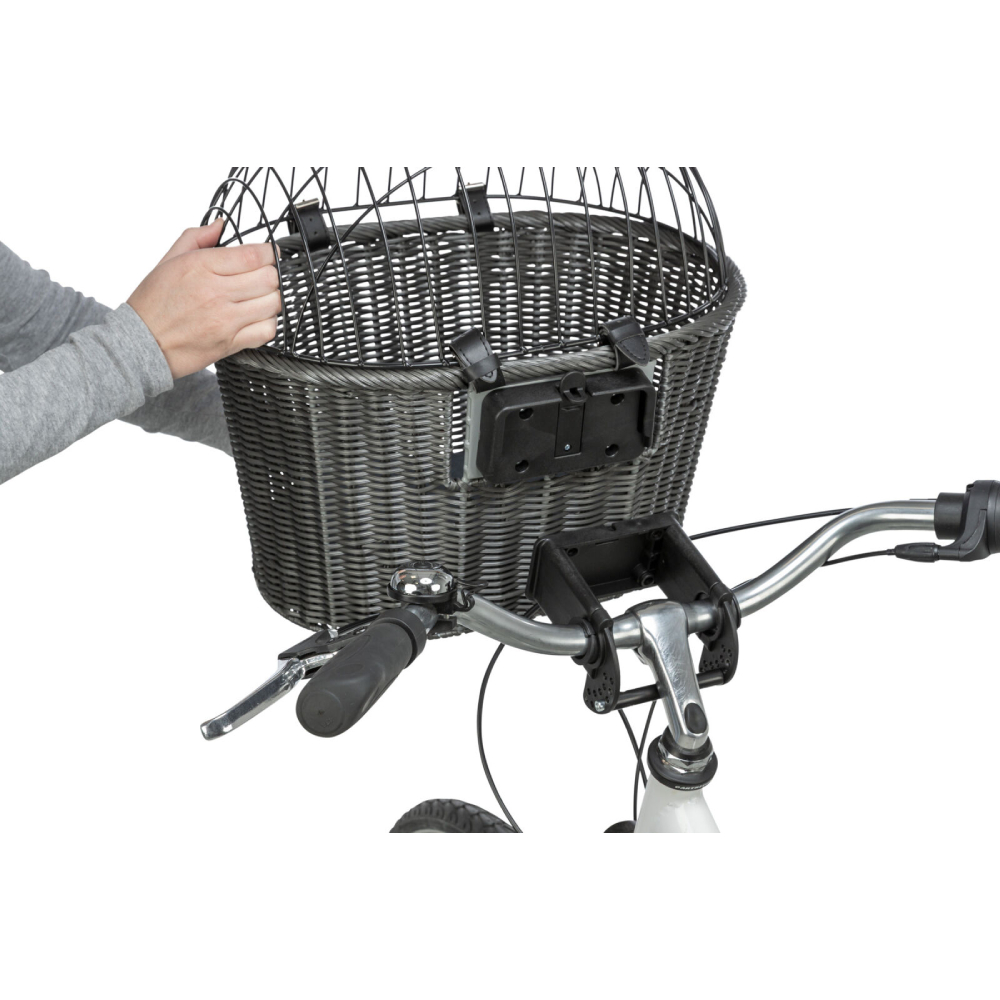Trixie Front Bicycle Basket корзина на велосипед для собак 44x41x34 см - антрацит Trixie Front Bicycle Basket корзина на велосипед для собак 44x41x34 см - антрацит