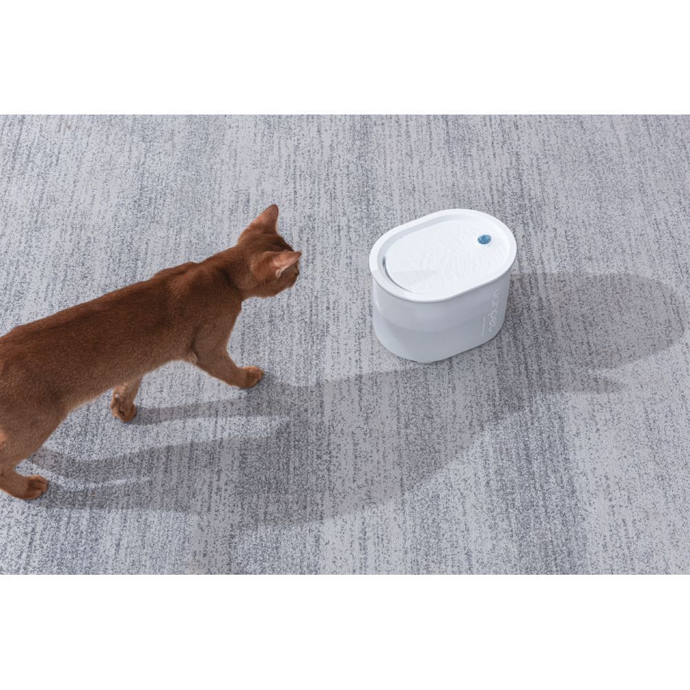 Uahpet Glow Wireless Pet Fountain поилка-фонтан для кошек 2 л - белый