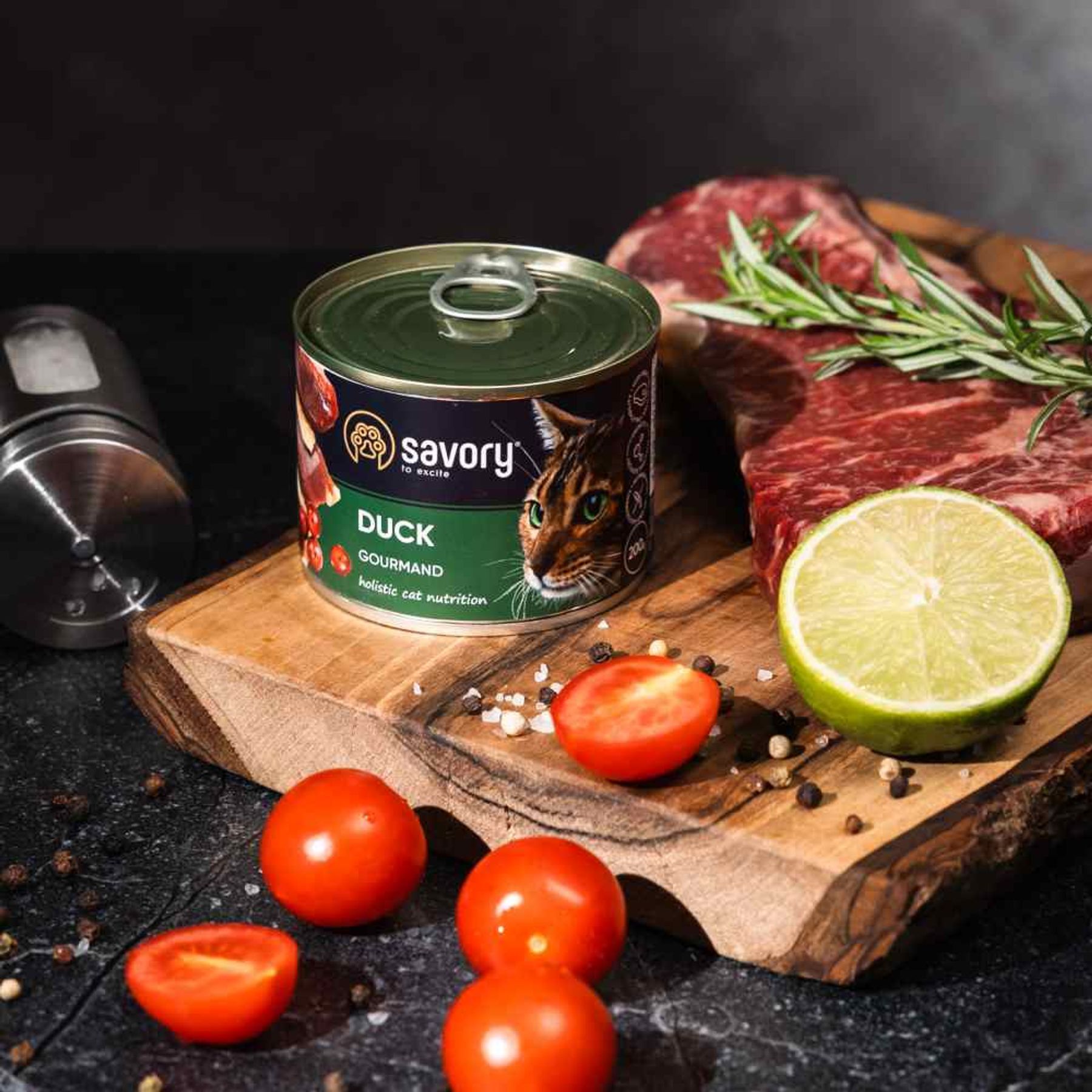 Вологий корм для котів Savory 200 г - качка